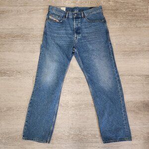 Diesel Library Men's D-Macs Straight Leg Button Fly Jeans Size W33 L30